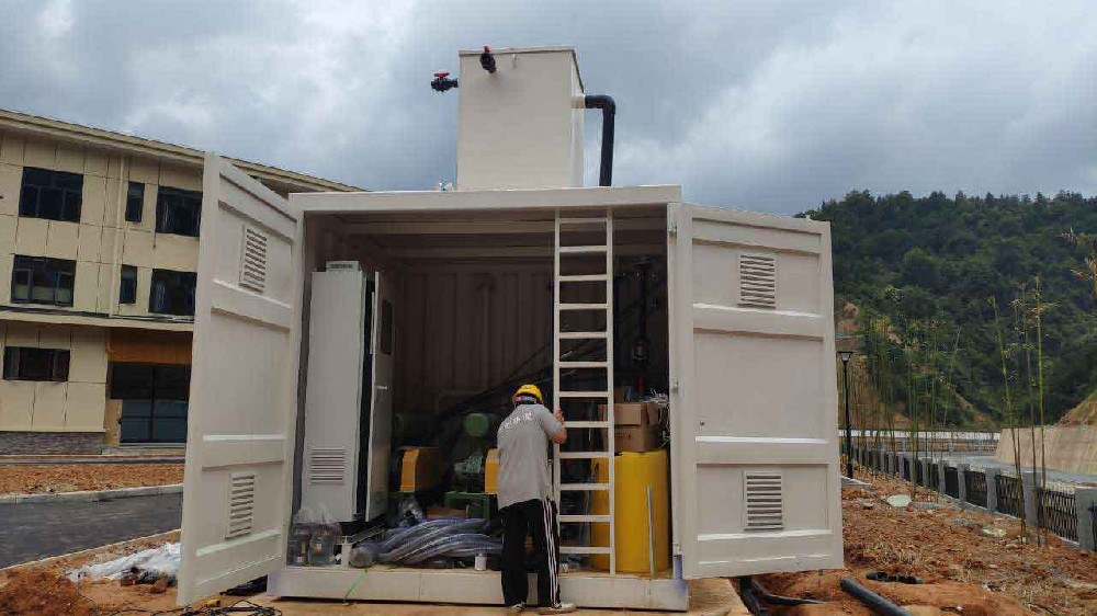 150噸每天，高速服務(wù)區污水處理設備